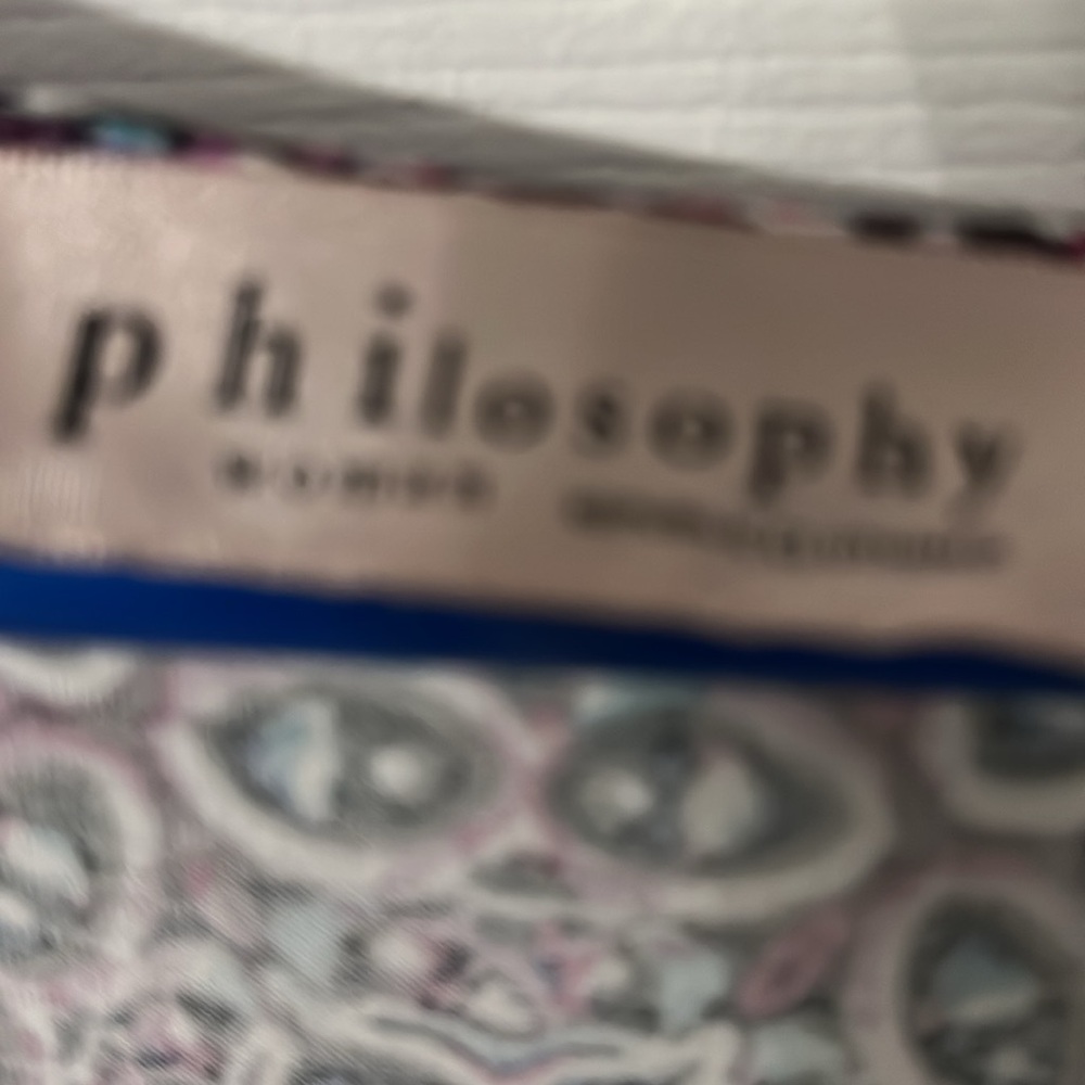 Tunic - Picture 2 of 3